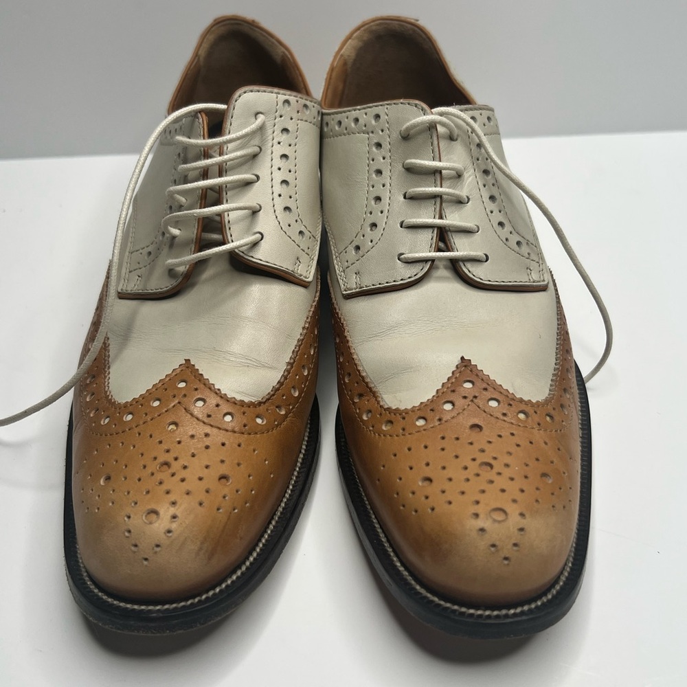 DSQUARED2 Tan and Cream Flats with Brogue Design